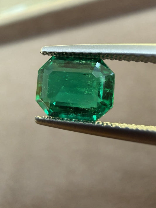 Colombian Emerald Investment