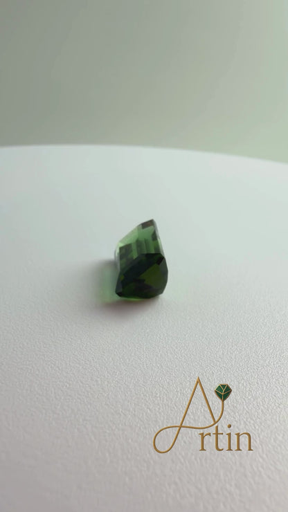 Natural Green Bay Tourmaline – 11.19 ct Loose Gemstone