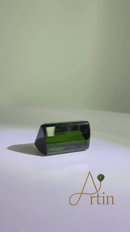 Natural Green Tourmaline – 30.03 ct Loose Gemstone